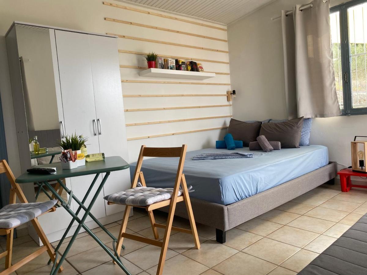 فيلا Olive Hill Private House Poros Town المظهر الخارجي الصورة